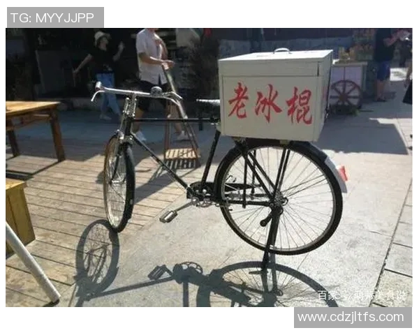 80后零食与足球明星的奇妙结合让我们重温青春记忆与运动热情